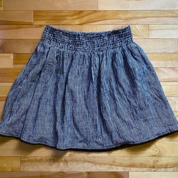 OLD NAVY Black & White Print Skirt - Picture 2 of 6